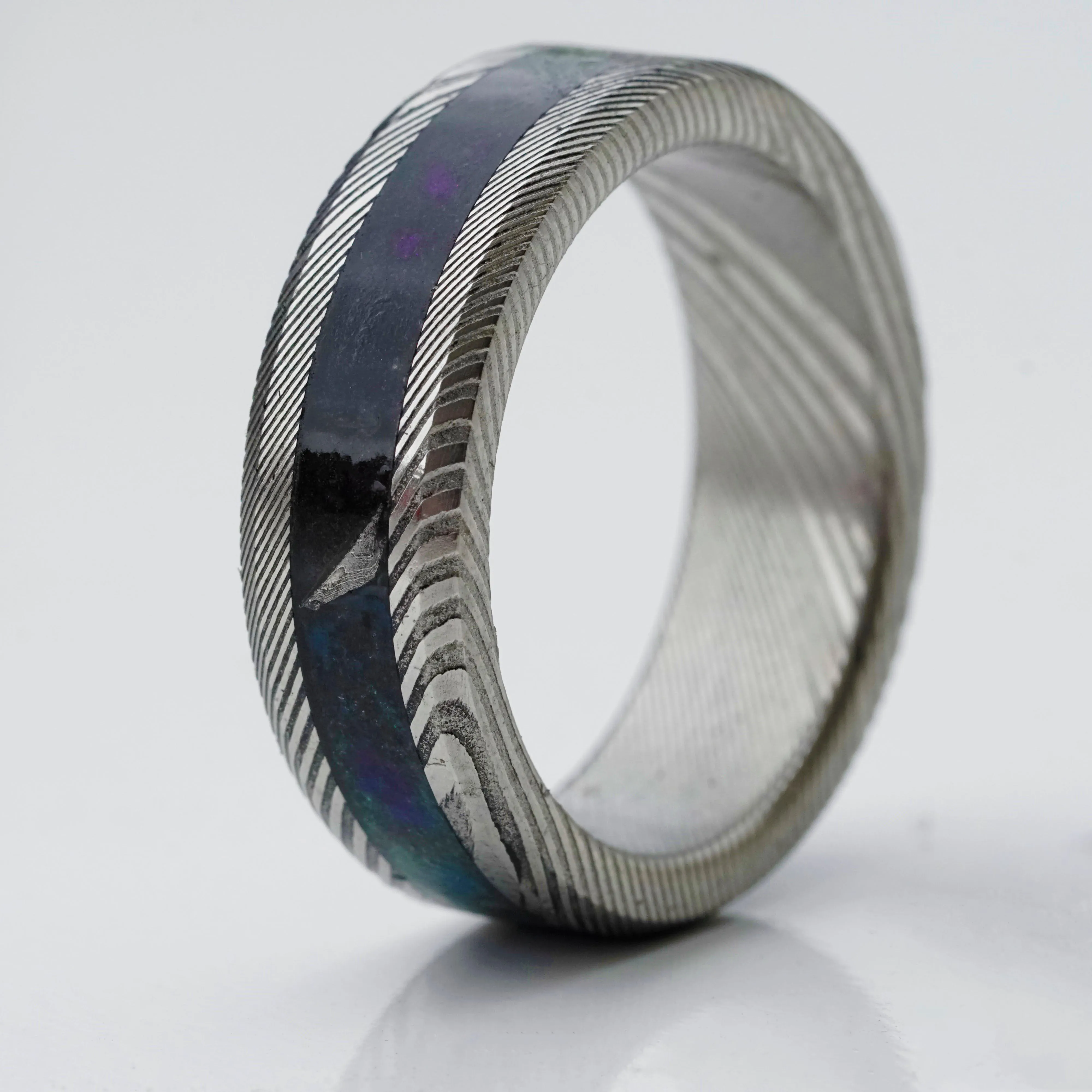 Custom Twisted Damascus Glowstone Ring