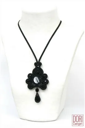 Essence Black Evening Pendant