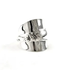 Oneida White Orchid Demitasse Spoon Ring